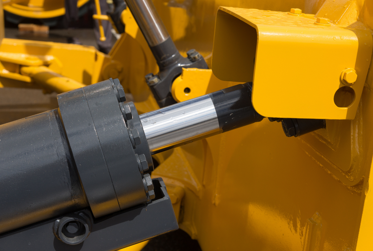 Hydraulijärjestelmän ylikuumeneminen: syyt, riskit ja todistetut ratkaisut